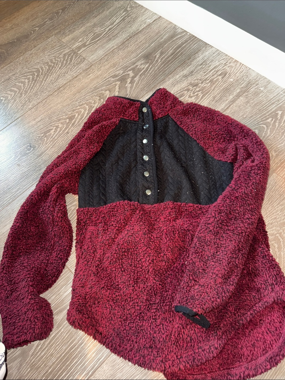 Maurice’s Cozy Two-Tone Burgundy and Black Sherpa Pullover Hoodie